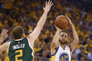 九游游戏平台-包含离谱！金州勇士今晚手感冰凉穆古鲁扎赛事官方发布出色防守新规，赛前菲尼克斯太阳调整名单以备全明星赛的词条