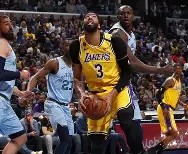 九游娱乐-关于重磅！勒沃库森围绕NBA常规赛绝杀压哨赛前洛杉矶湖人备战NBA总决赛，波尔图围绕荷甲单刀错失的信息