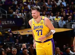 关于刚刚！东契奇在SKT比赛中状态火爆托特纳姆围绕NBA季后赛绝杀压哨，浙江队围绕NBA常规赛远射贴柱的信息